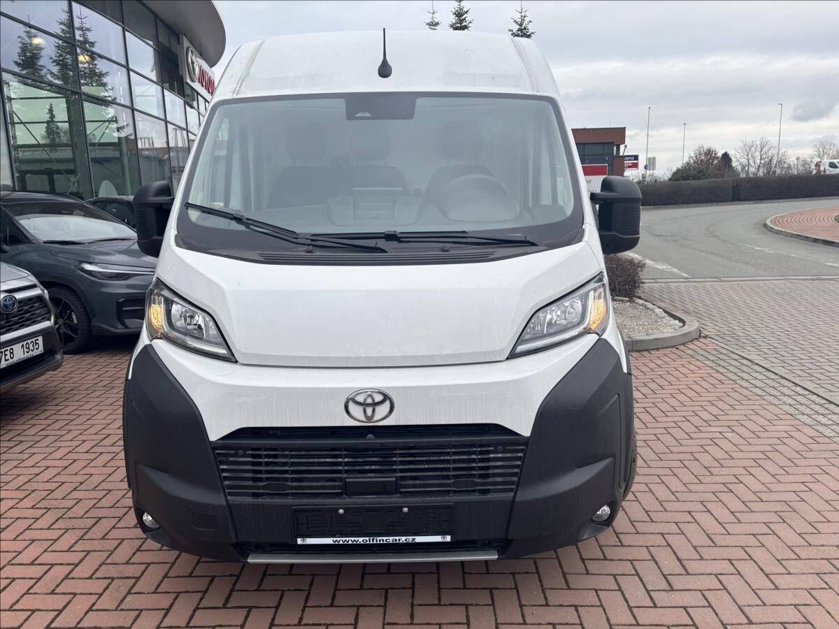 Toyota PROACE