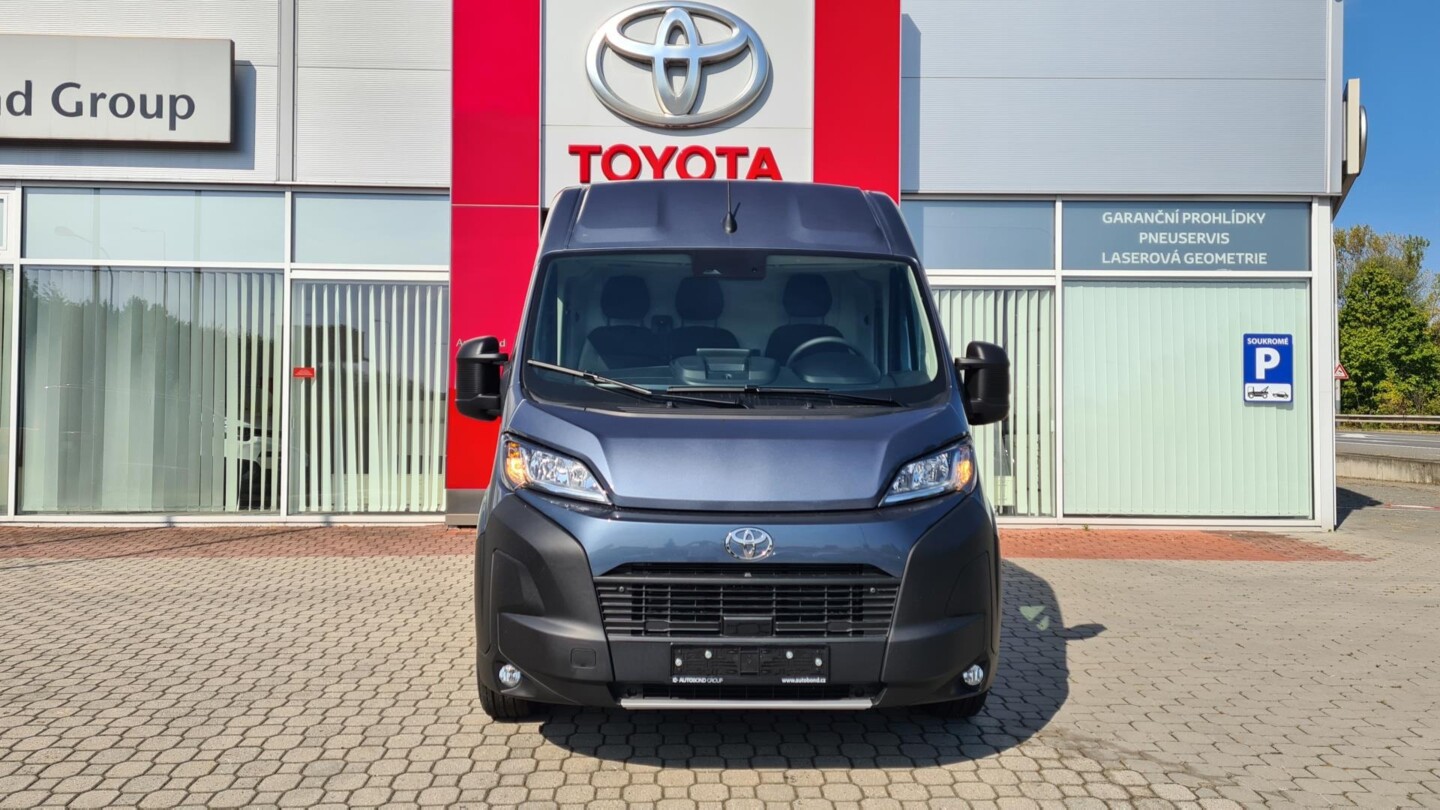 Toyota PROACE