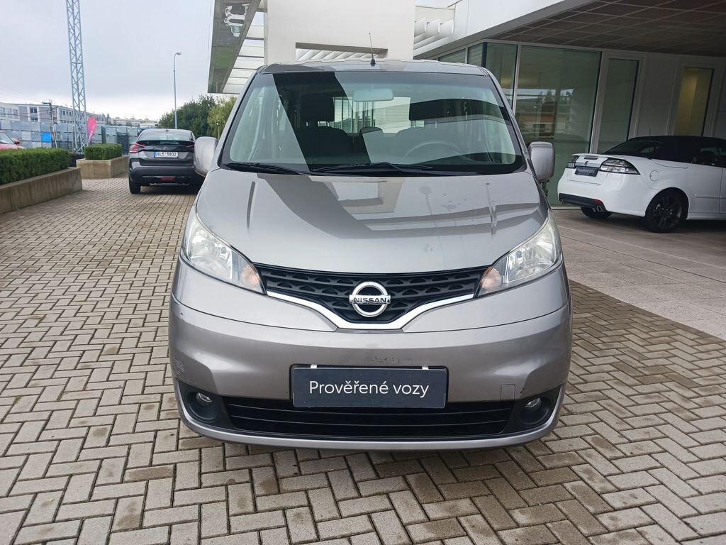 Nissan NV200