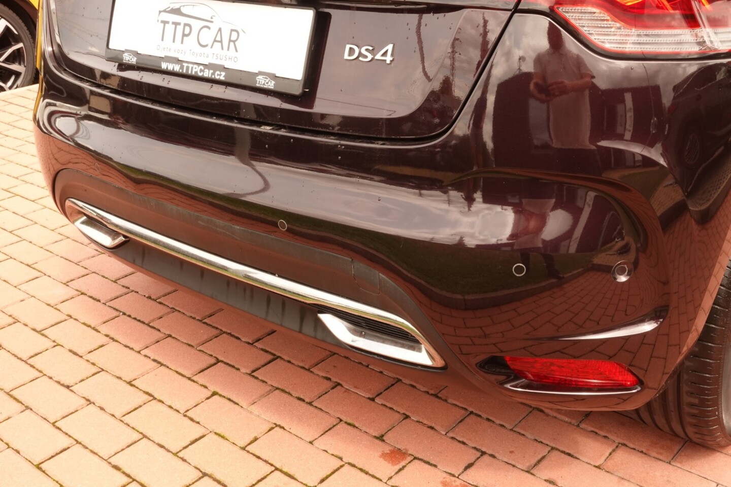 DS Automobiles DS 4