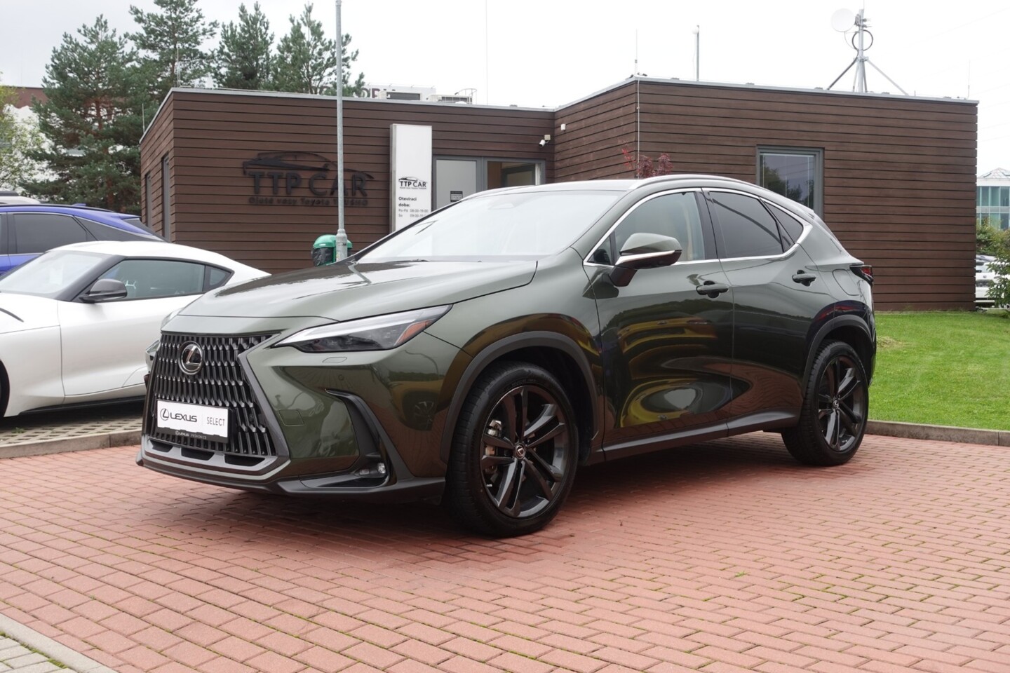 Lexus NX