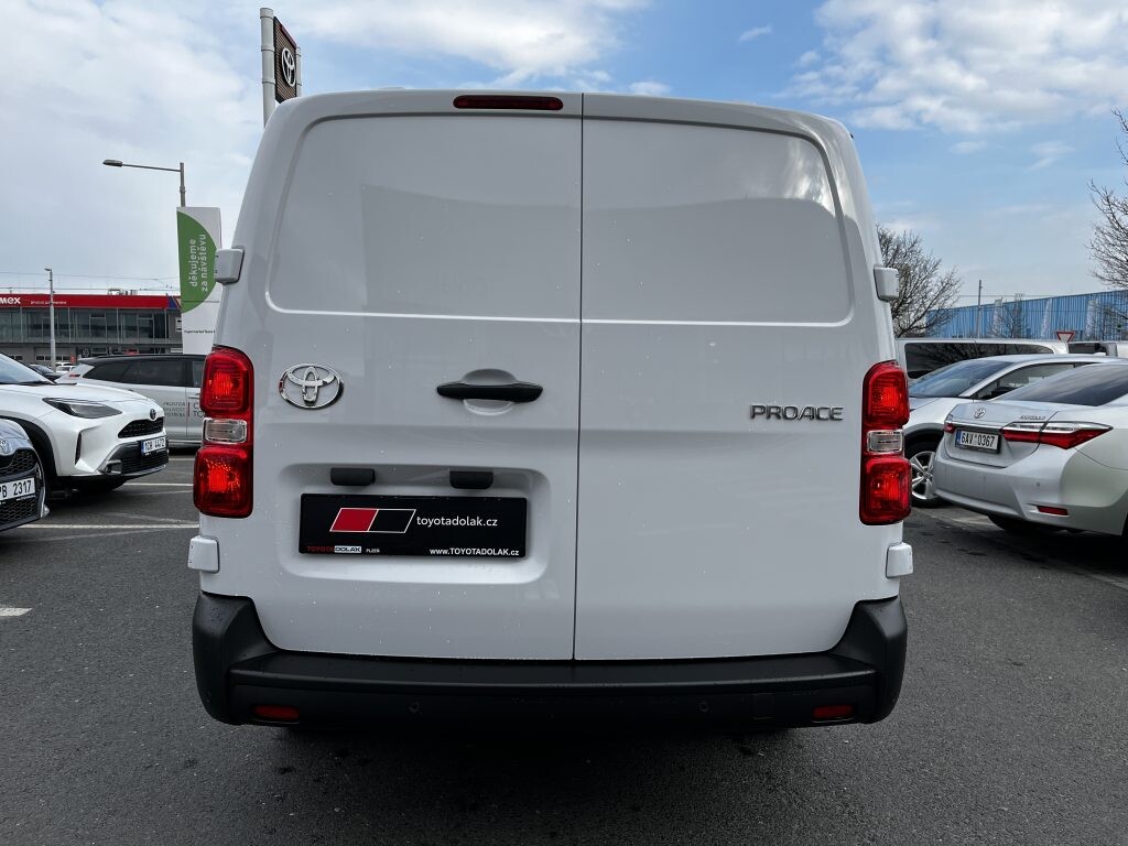 Toyota PROACE