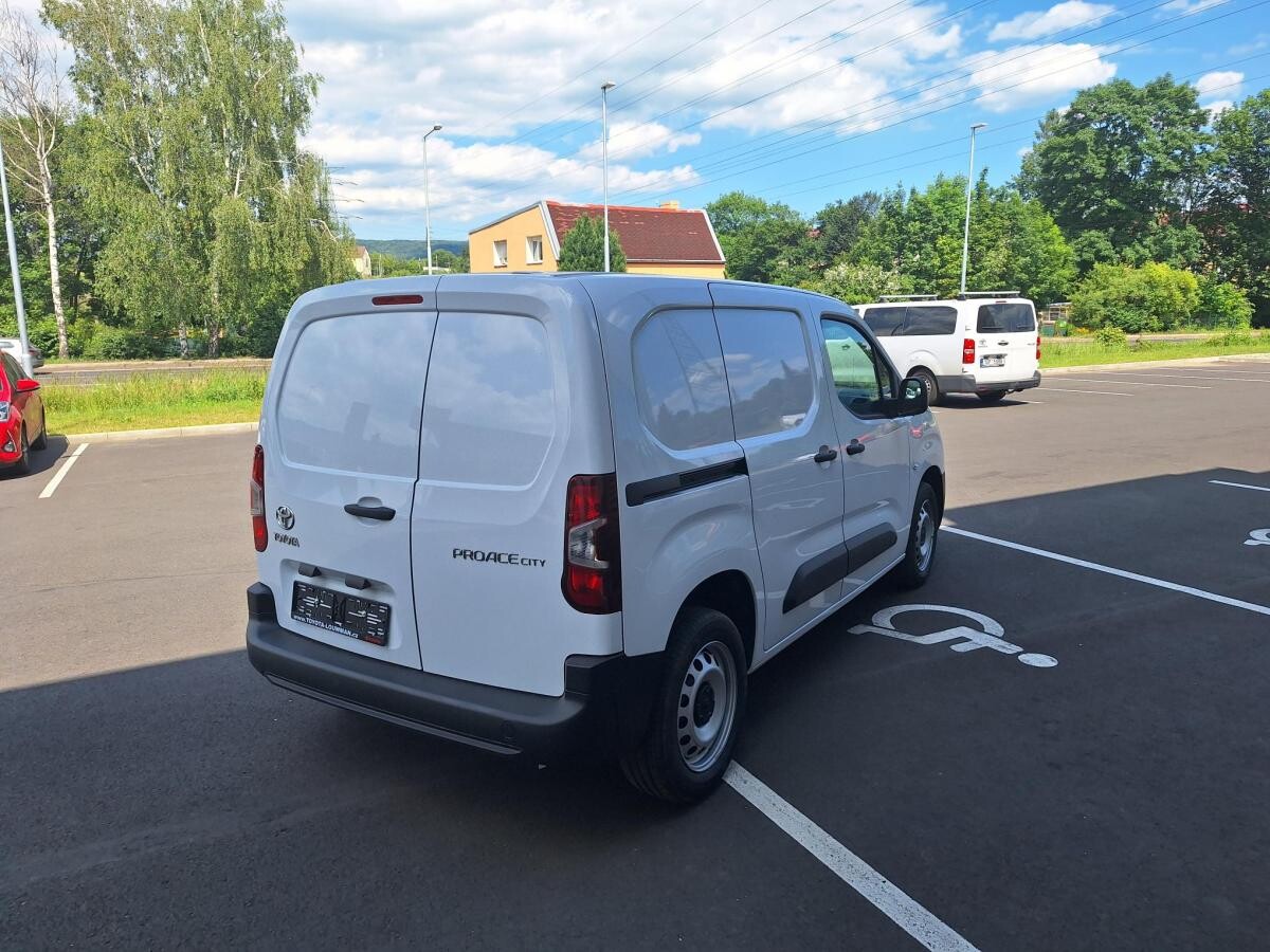 Toyota PROACE CITY