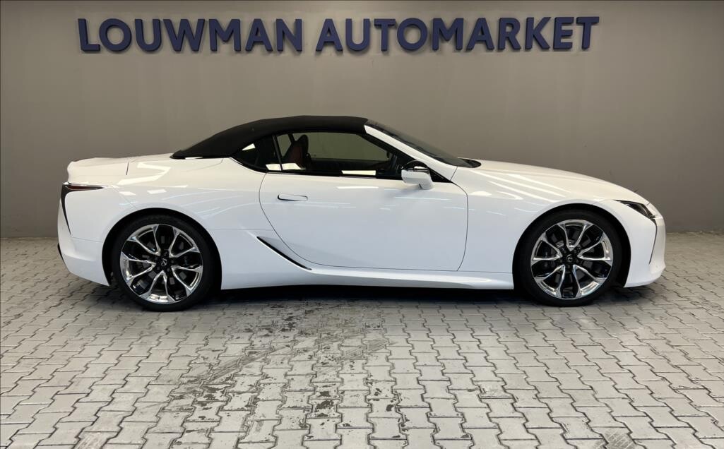Lexus LC