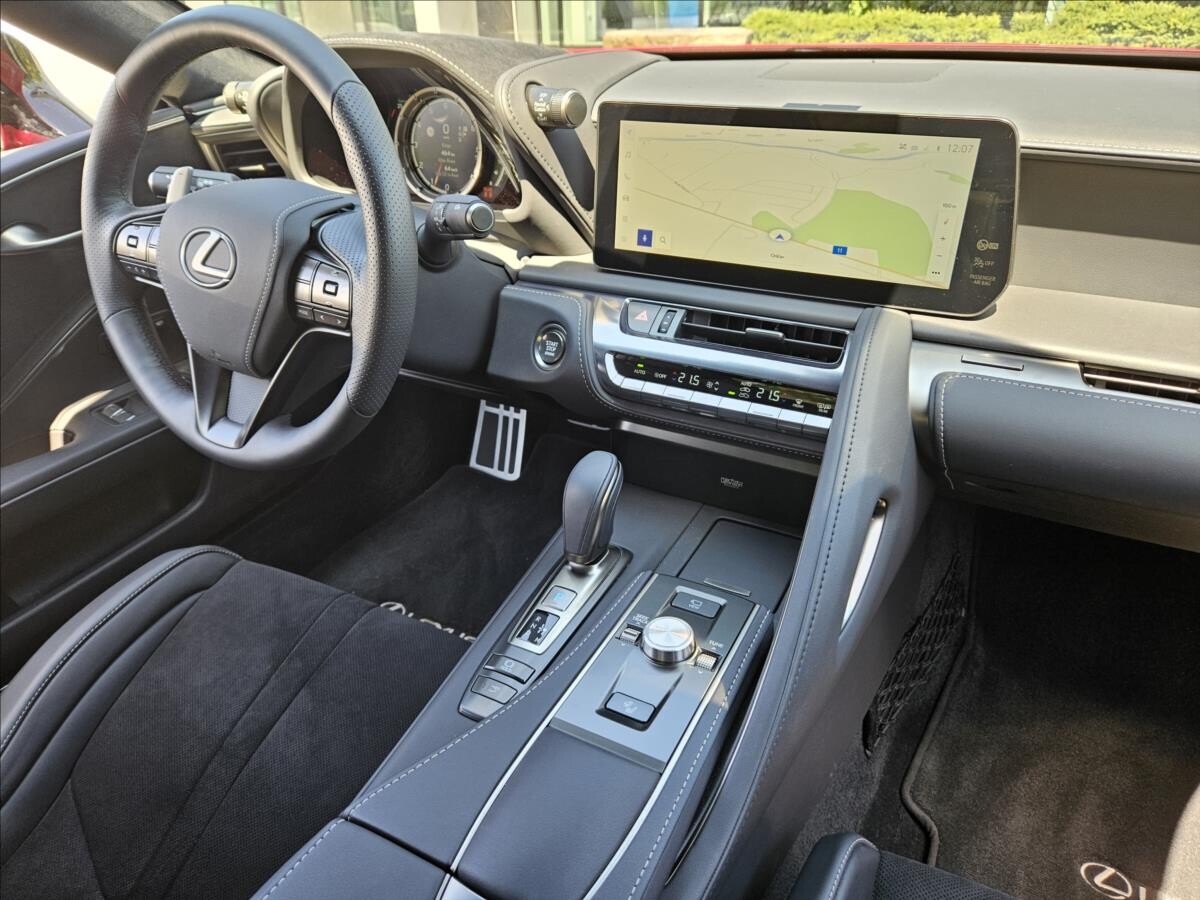 Lexus LC