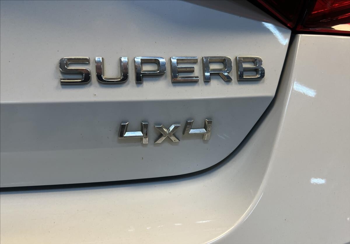 Škoda Superb