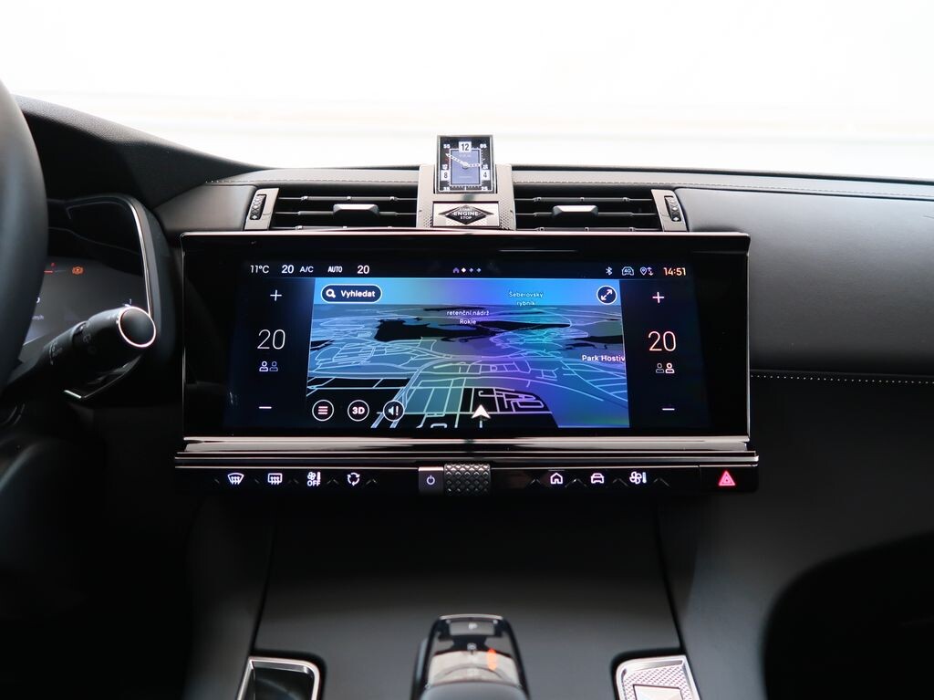 DS Automobiles DS 7 Crossback