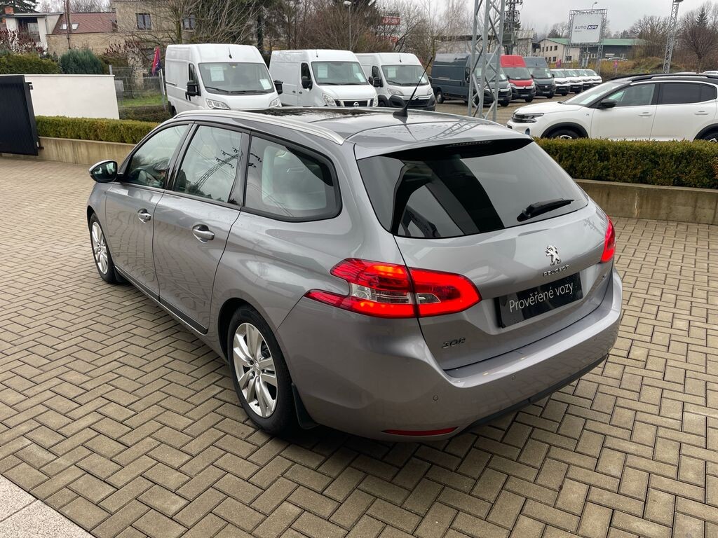 Peugeot 308