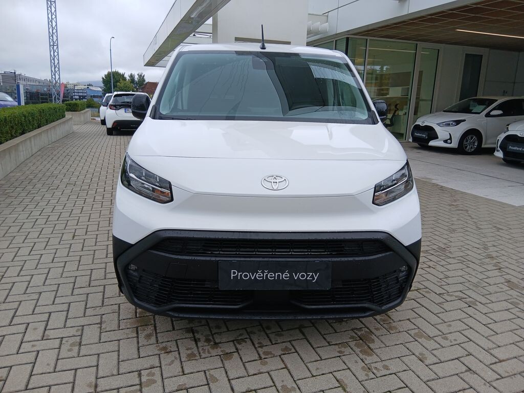 Toyota PROACE
