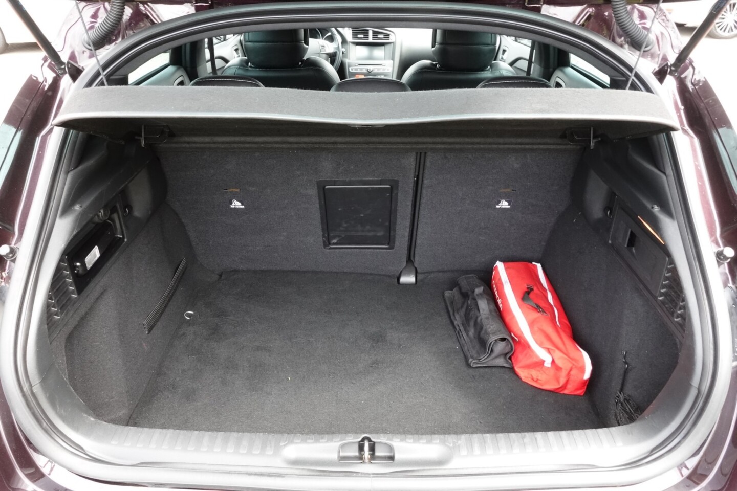 DS Automobiles DS 4