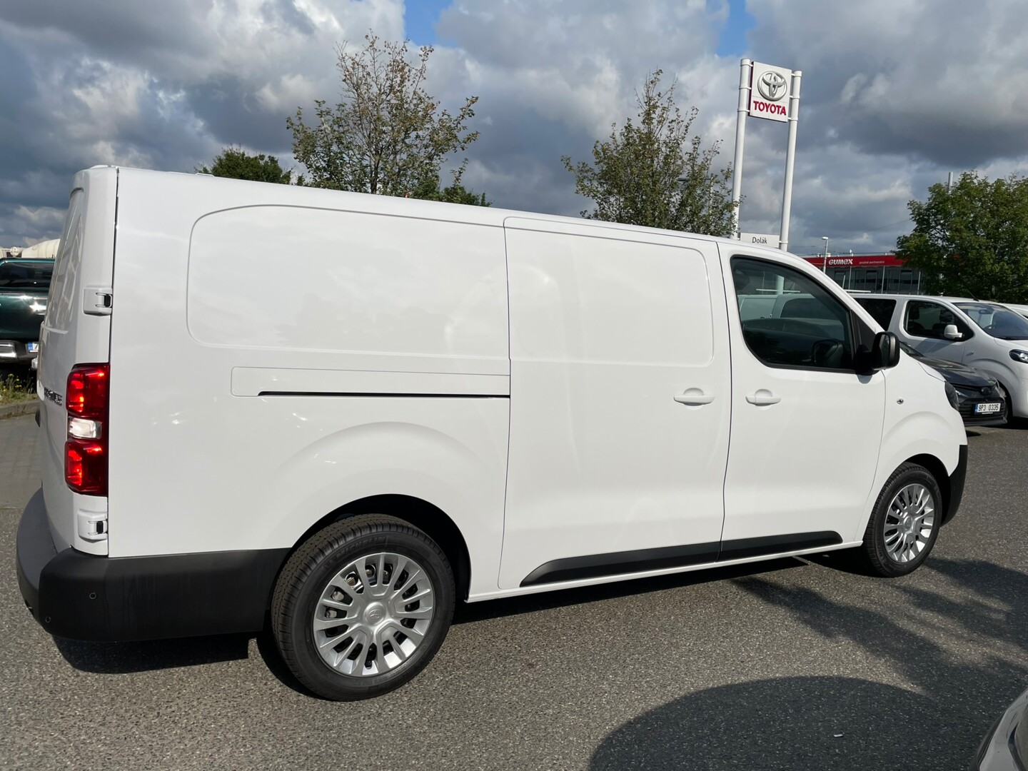 Toyota PROACE