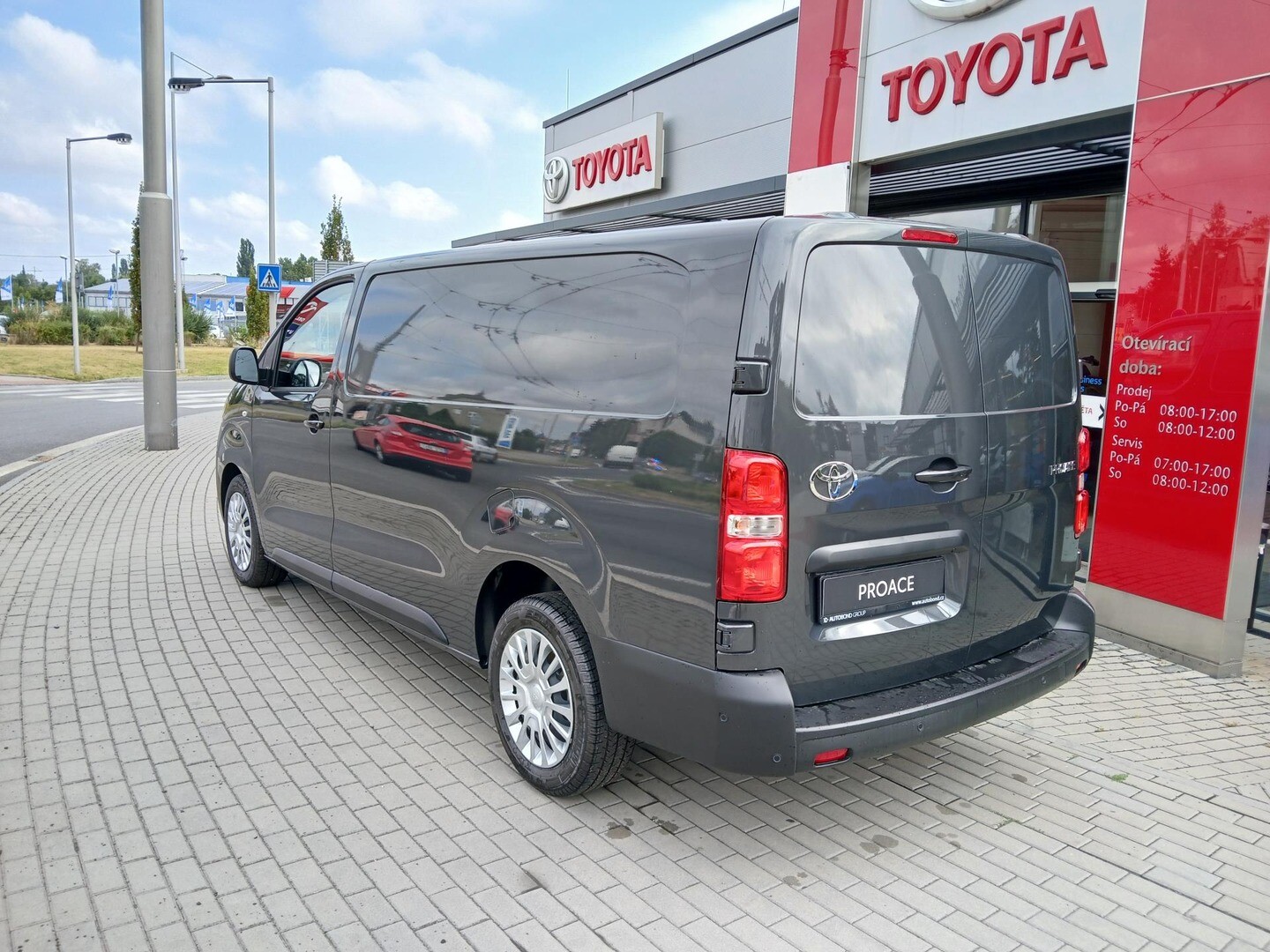 Toyota PROACE