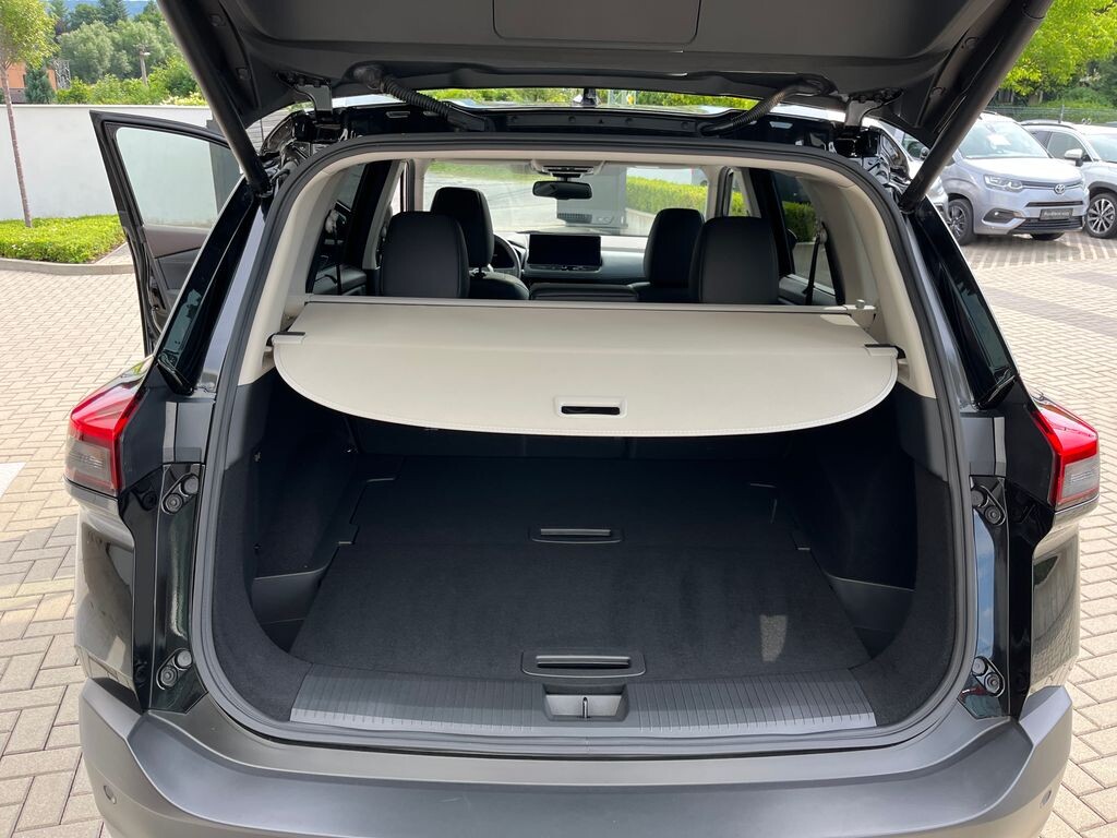 Nissan Další