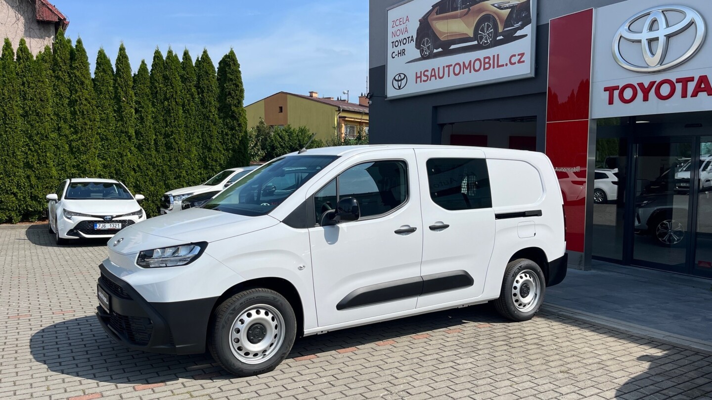 Toyota PROACE