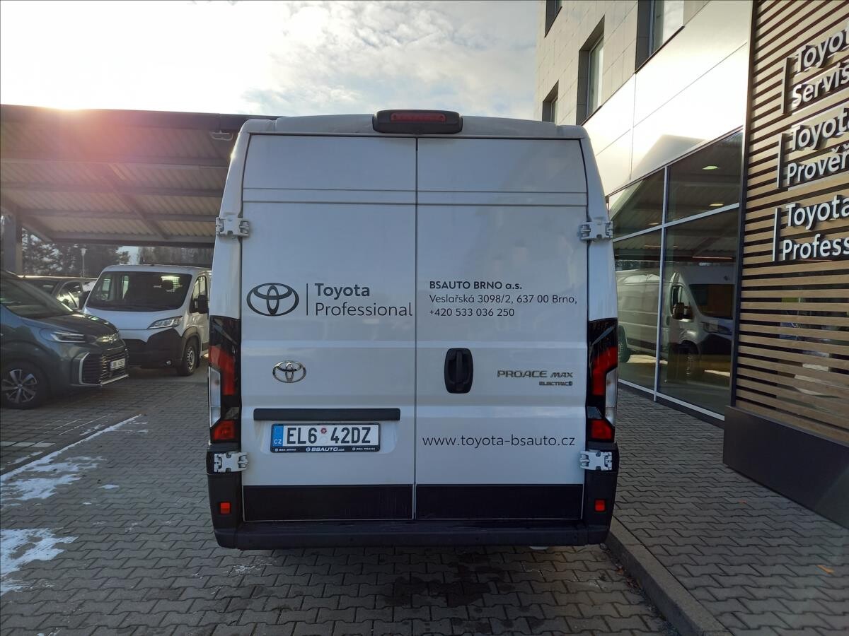 Toyota PROACE MAX