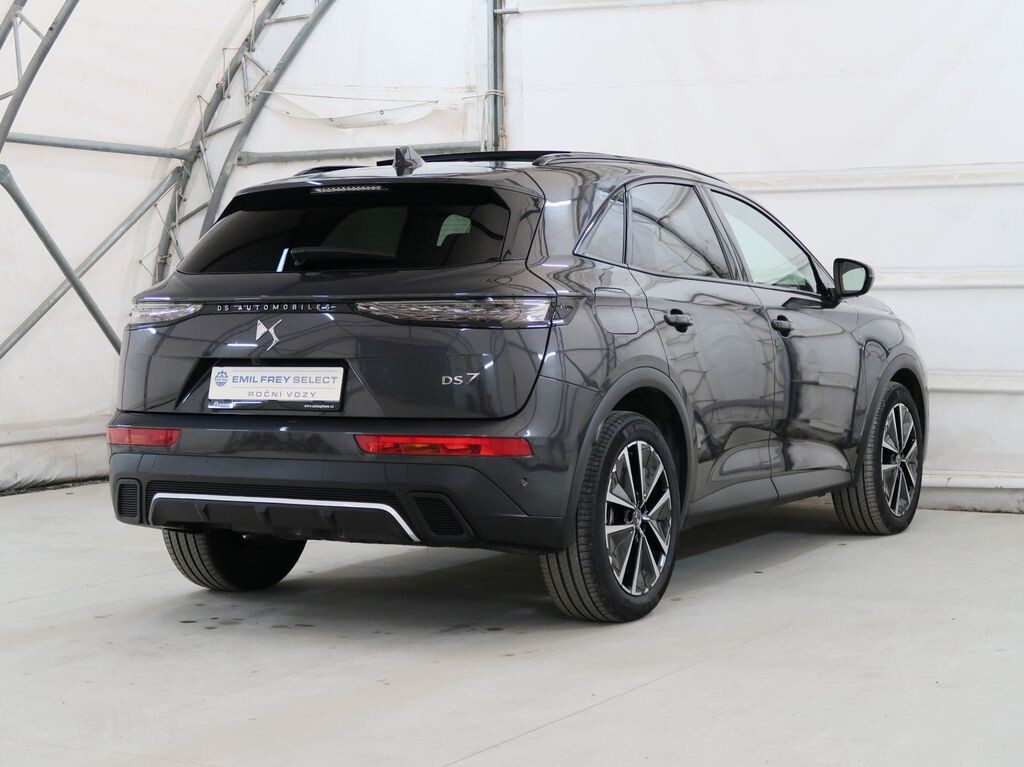 DS Automobiles DS 7 Crossback