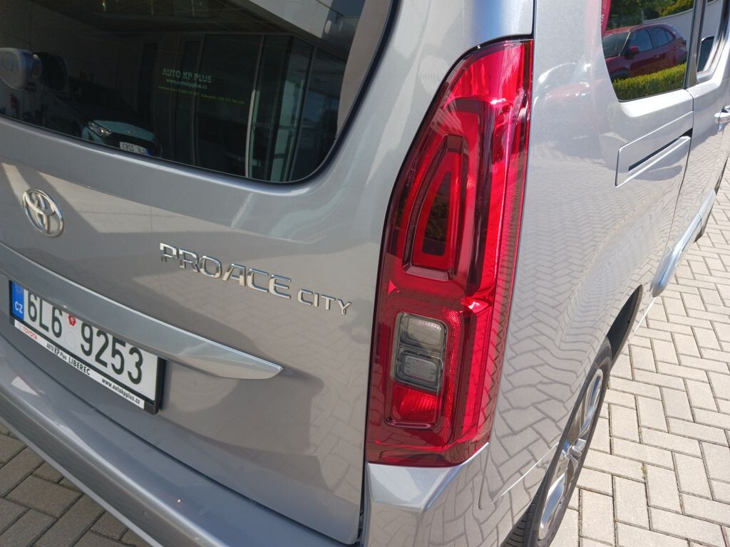 Toyota PROACE CITY VERSO