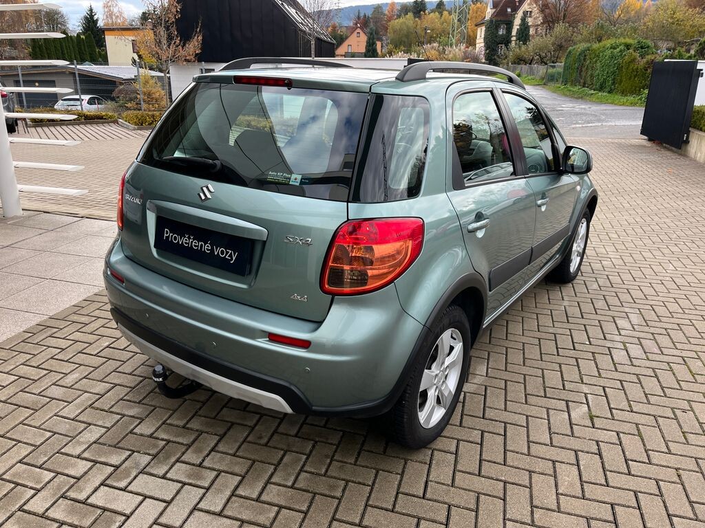 Suzuki SX4