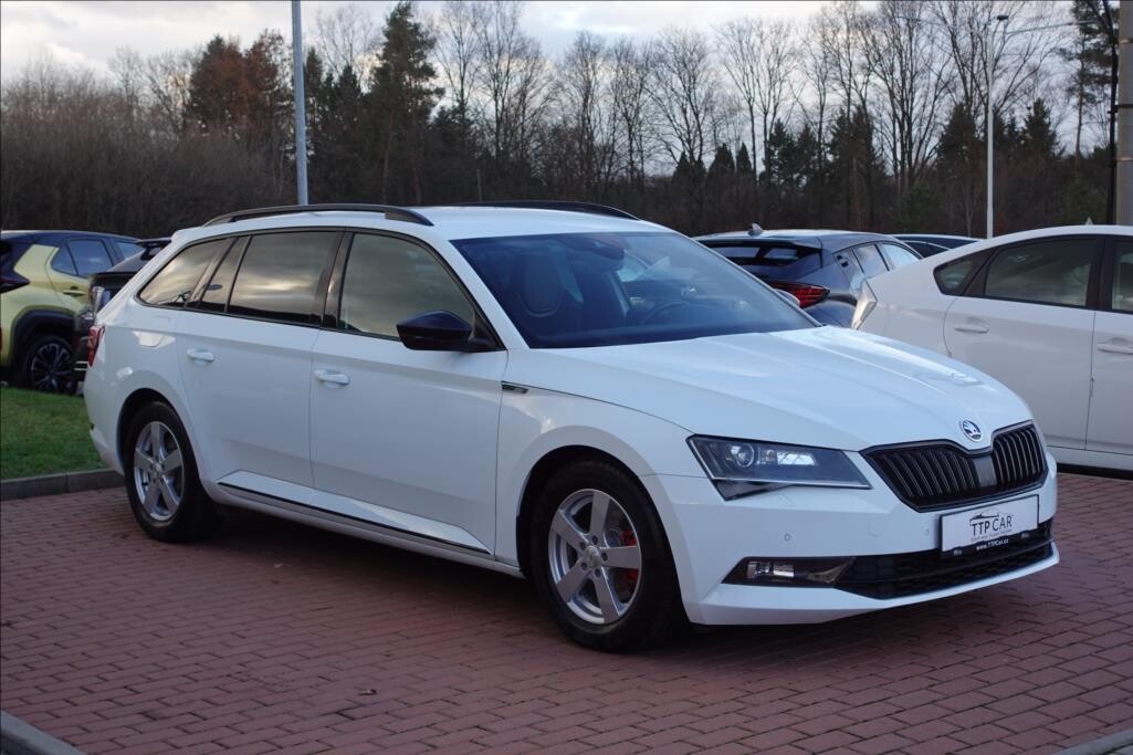 Škoda Superb