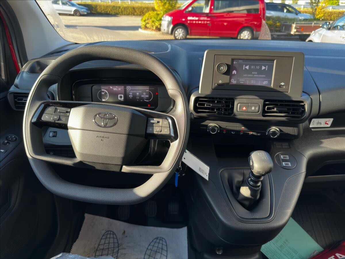 Toyota PROACE