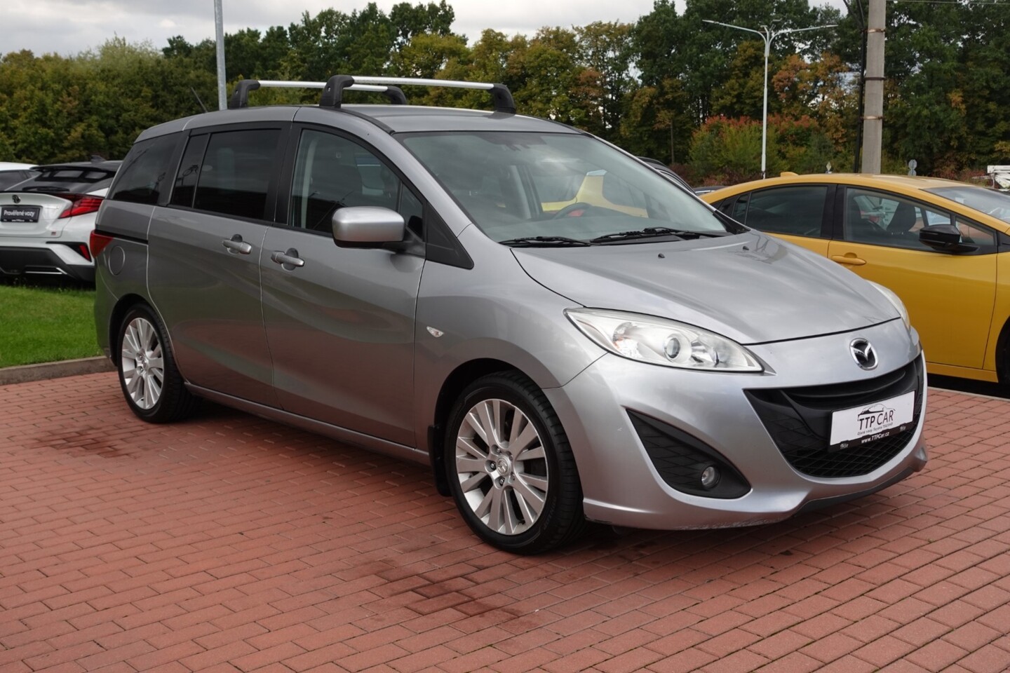 Mazda 5