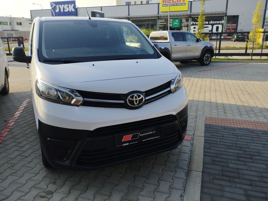 Toyota PROACE