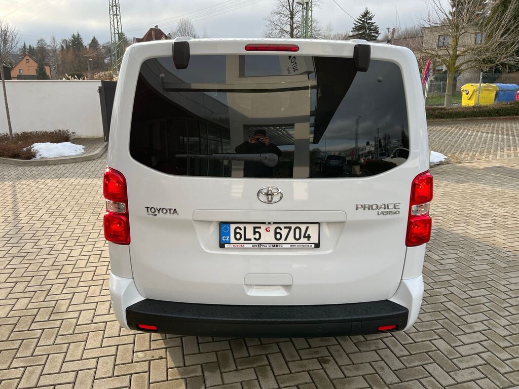 Toyota PROACE