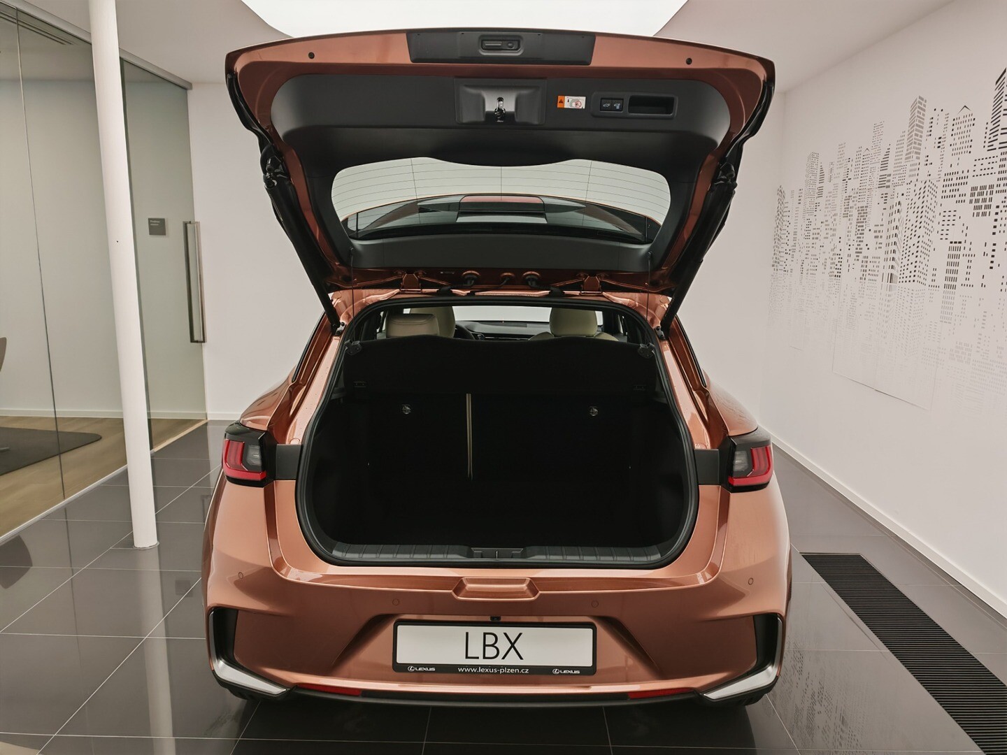 Lexus LBX