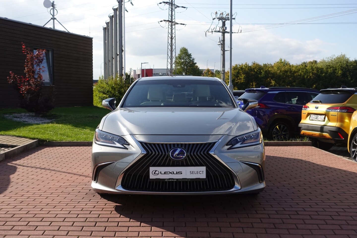 Lexus ES