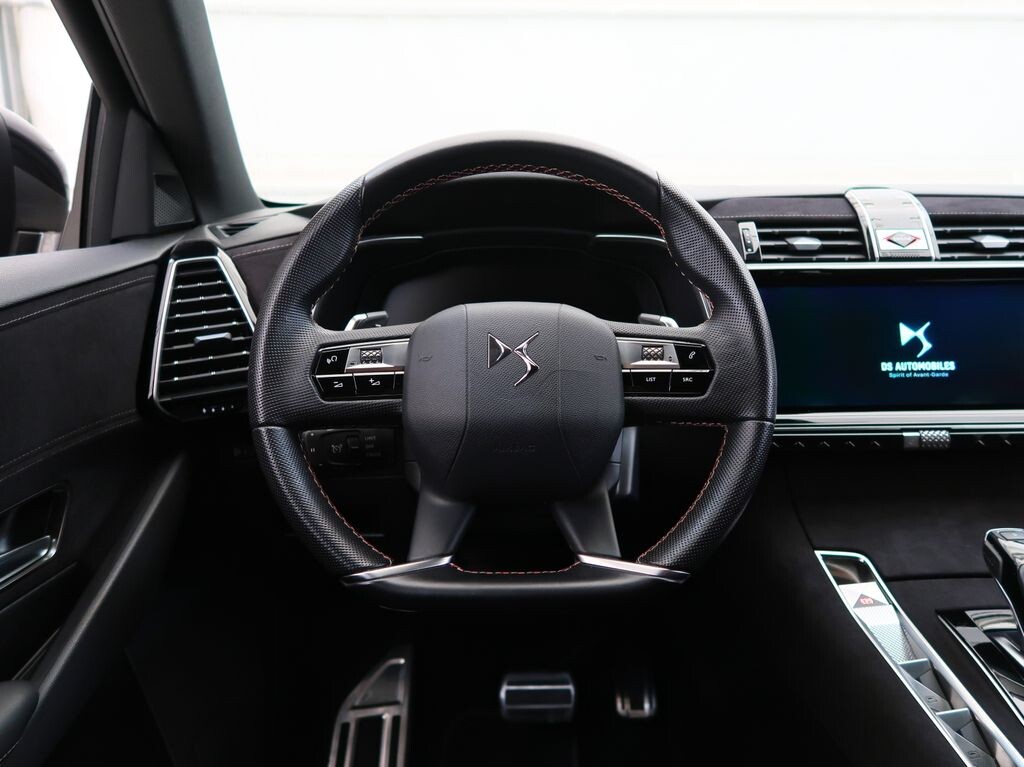 DS Automobiles DS 7 Crossback