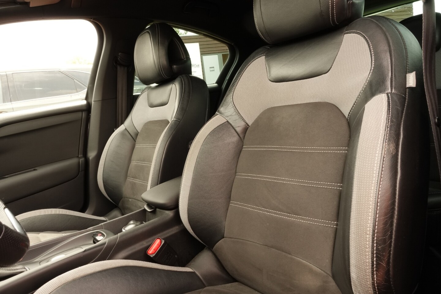 DS Automobiles DS 4