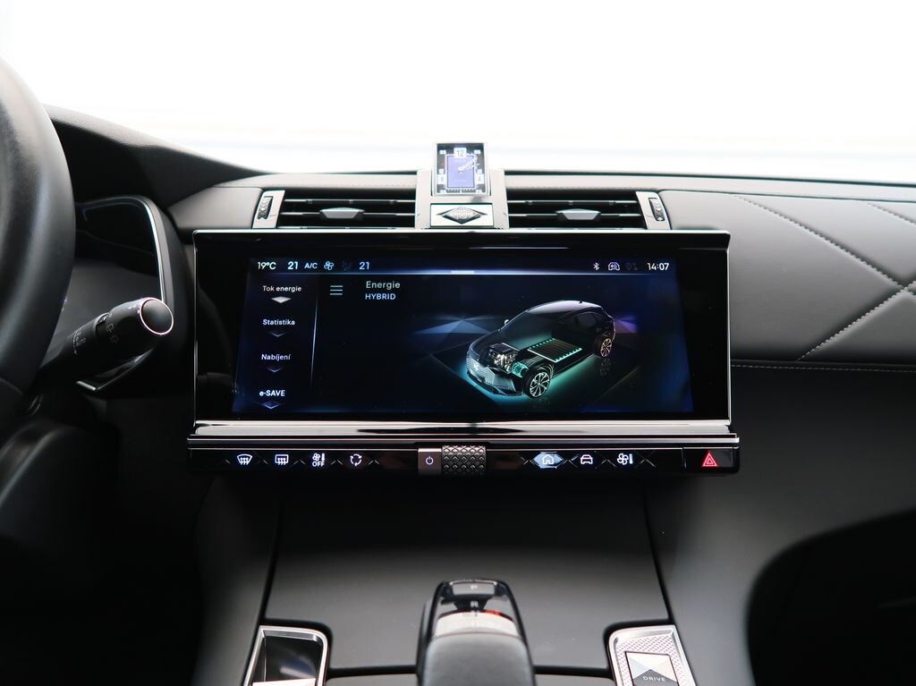 DS Automobiles DS 7 Crossback