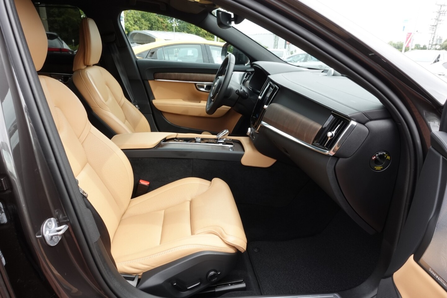 Volvo V90 Cross Country