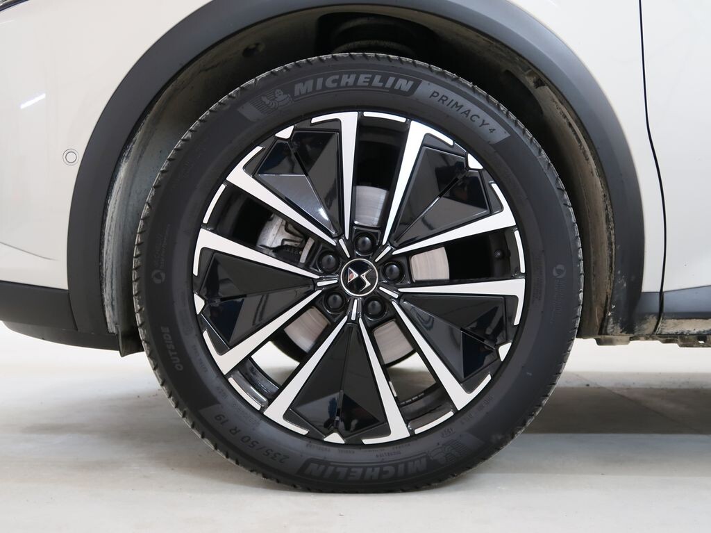 DS Automobiles DS 7 Crossback