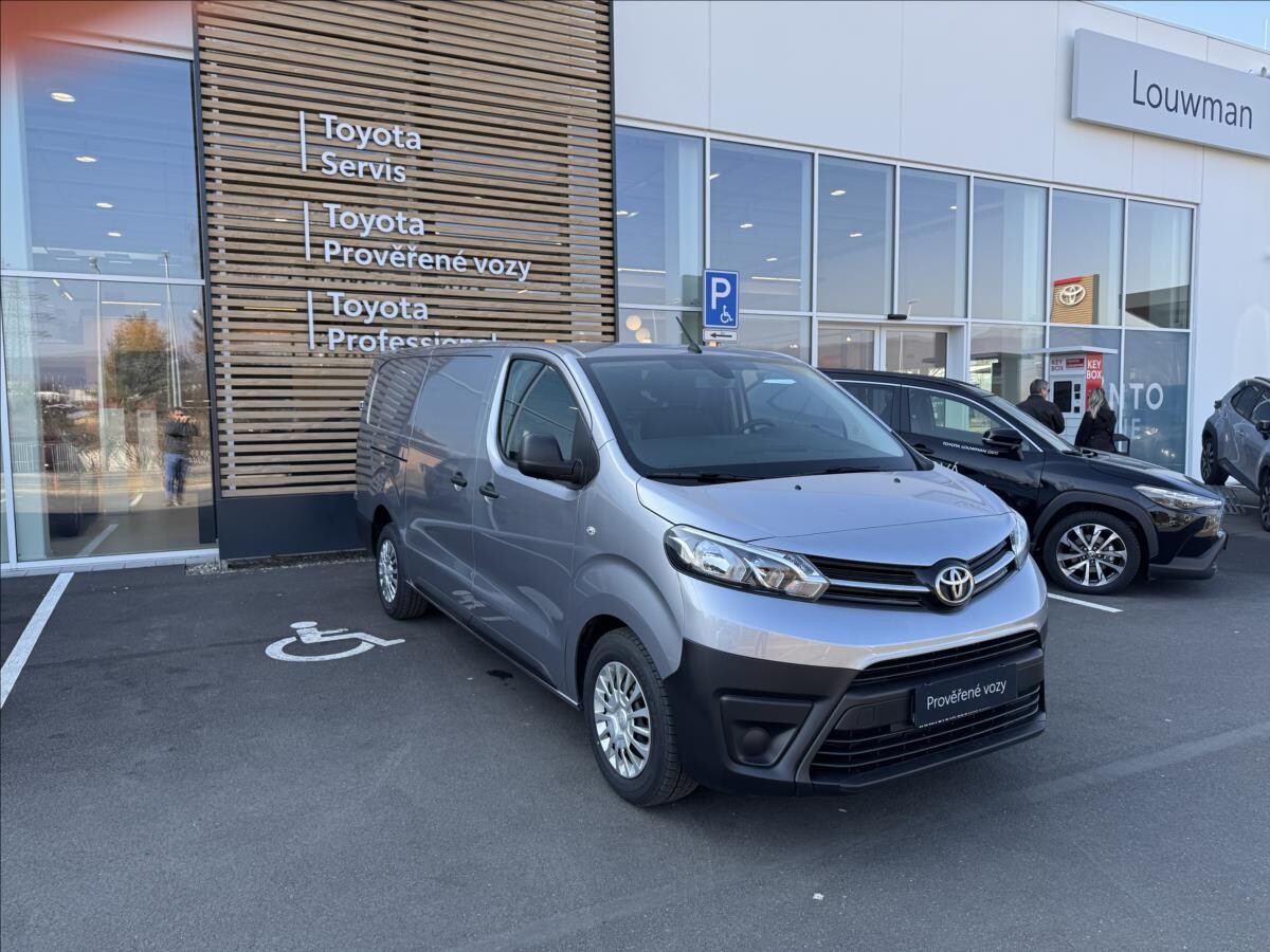 Toyota PROACE