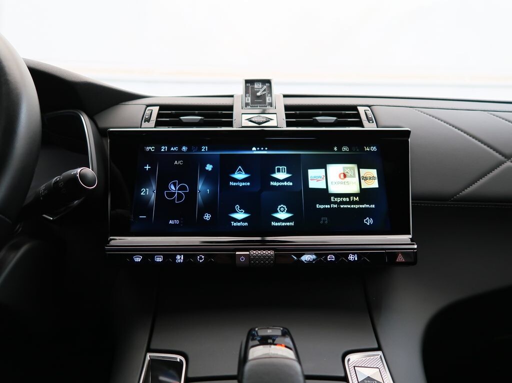 DS Automobiles DS 7 Crossback