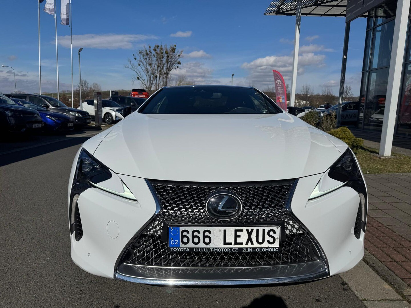 Lexus LC