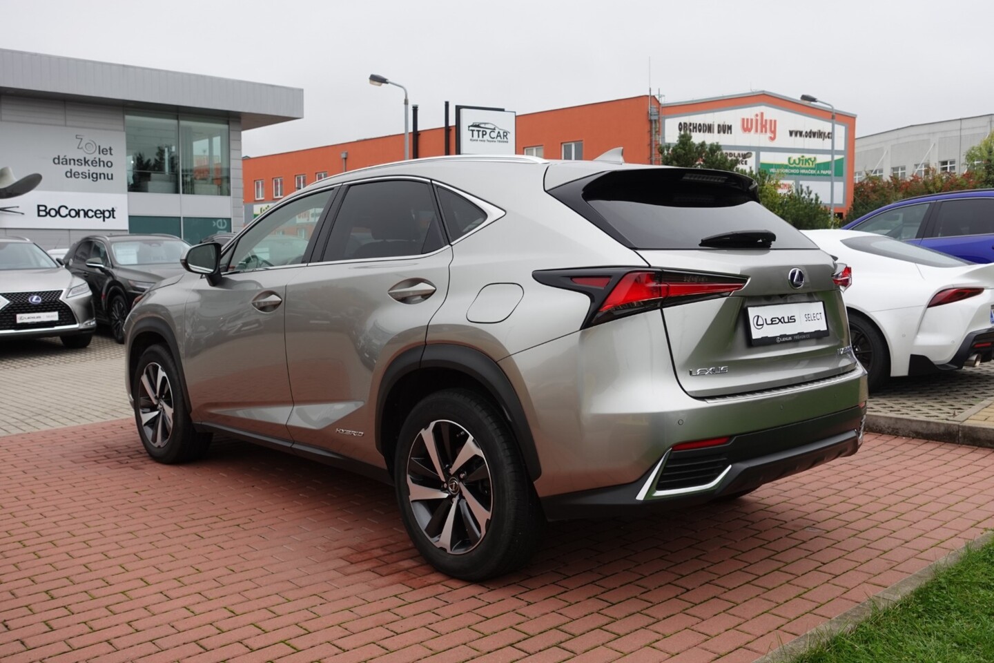 Lexus NX