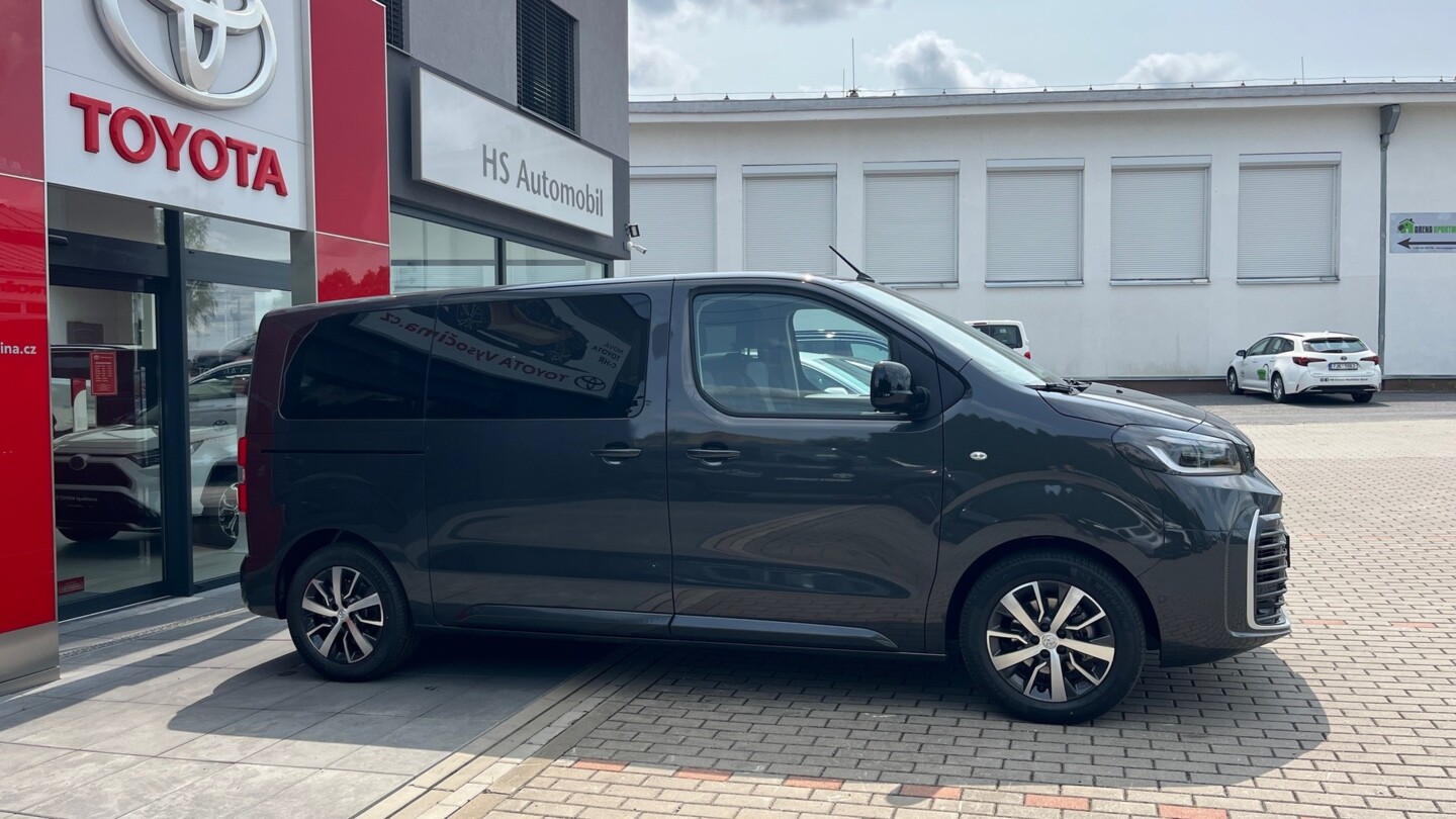 Toyota PROACE VERSO