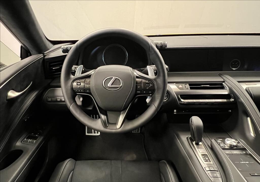 Lexus LC