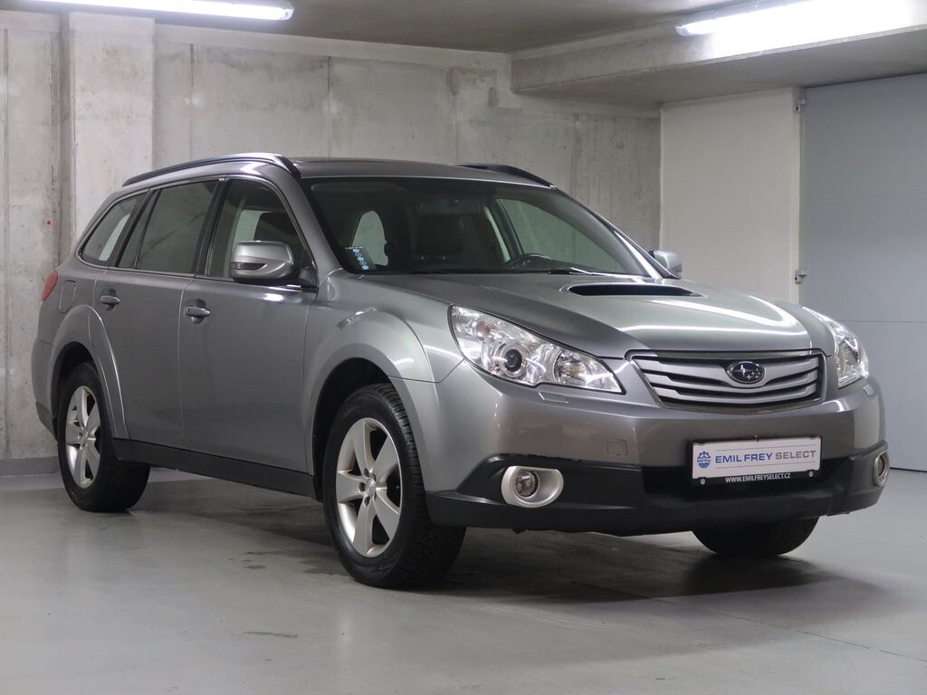 Subaru OUTBACK