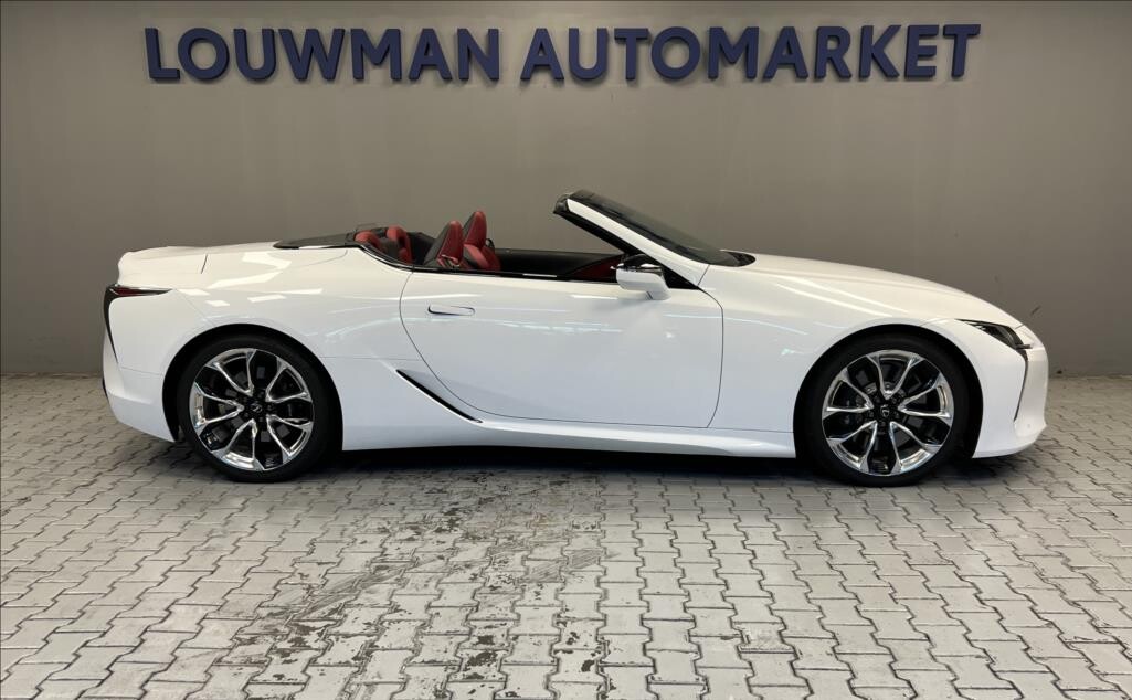Lexus LC