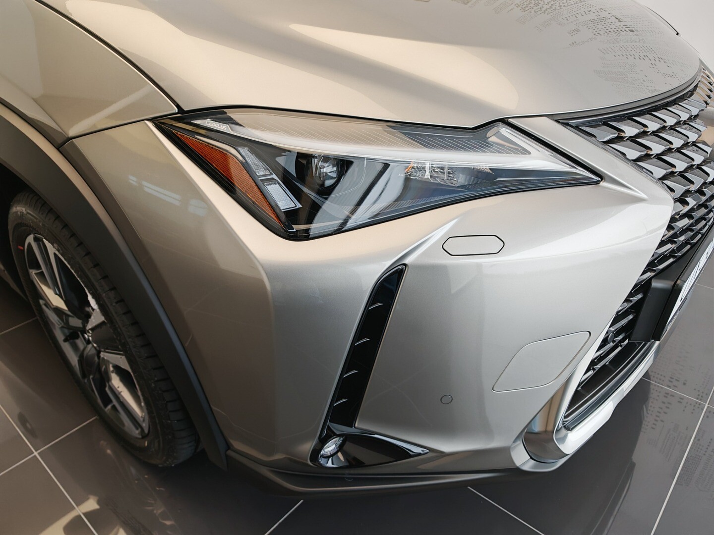 Lexus UX