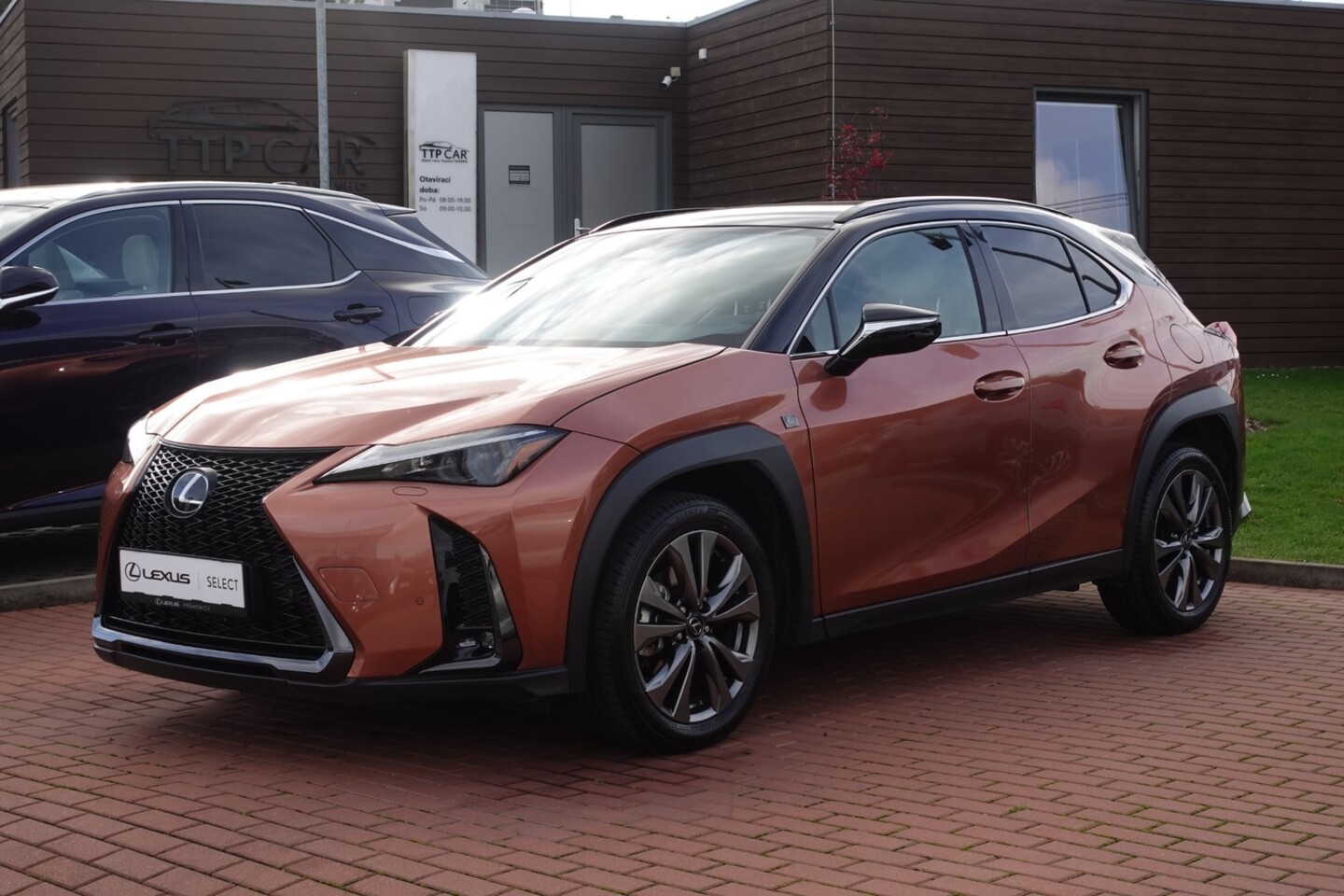 Lexus UX