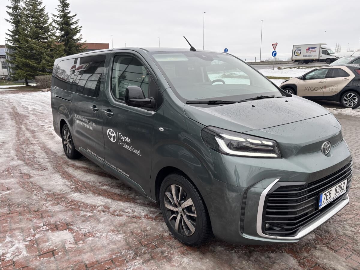 Toyota PROACE
