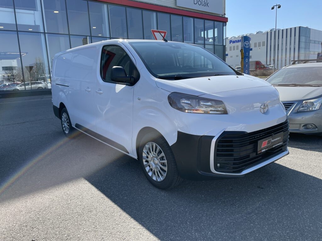 Toyota PROACE