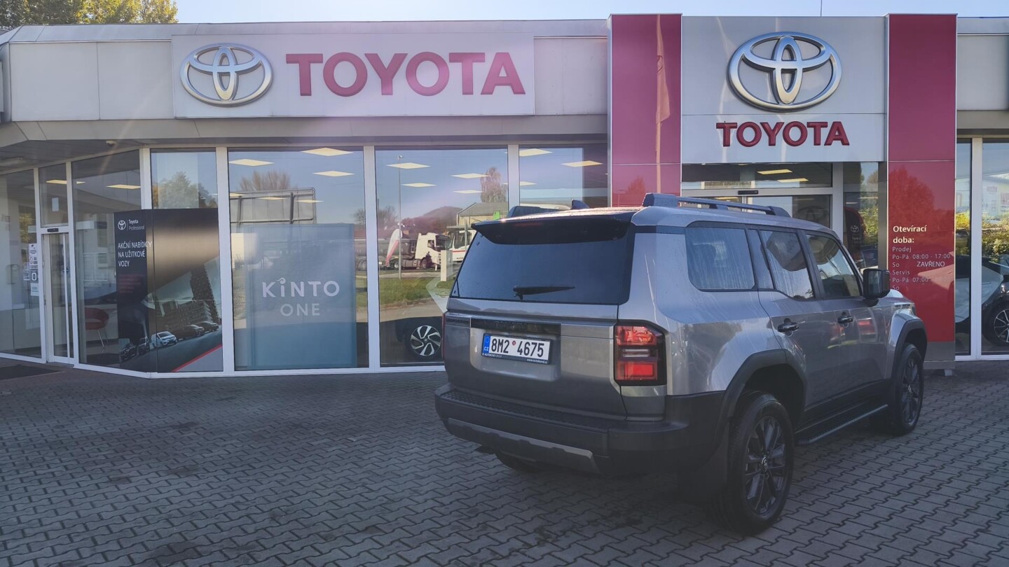Toyota Land Cruiser