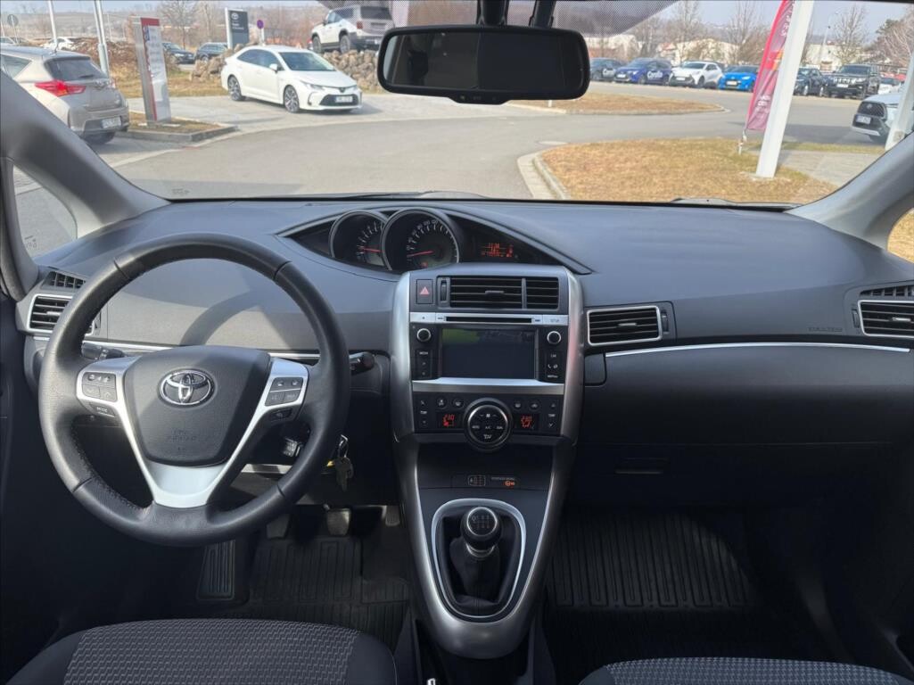 Toyota Verso