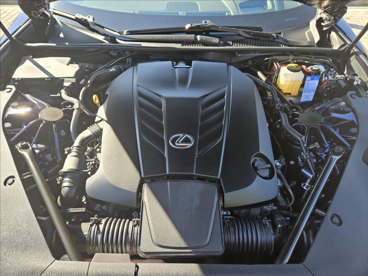 Lexus LC