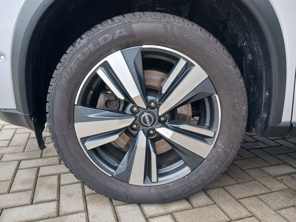 Nissan Další